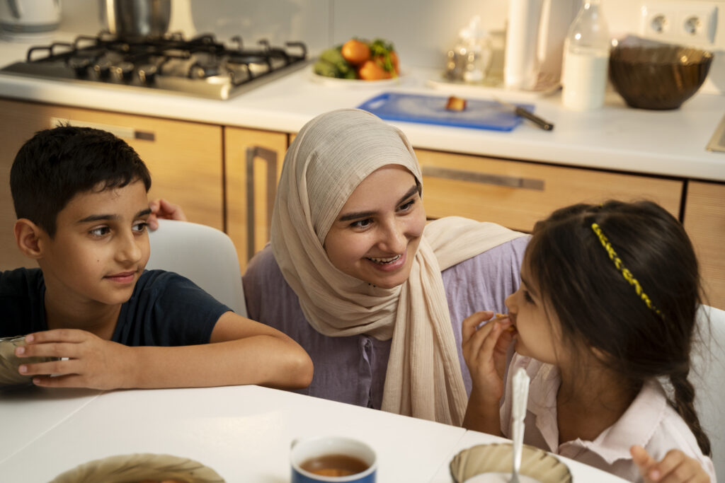 Family Activities That Teach The Virtue Of Ramadan